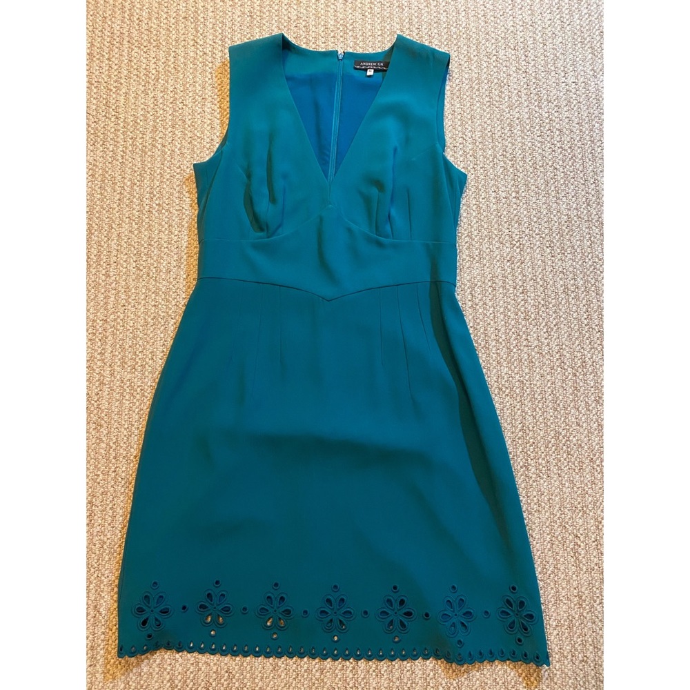 Andrew GN Teal Sleeveless V-Neck Sheath Dress Laser-Cut Hem Size 10